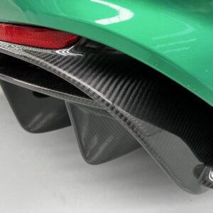 ALFA ROMEO GIULIA Dry Carbon Fiber GTA Creampie Rear Spoiler
